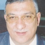 احمد زكي بدر وزير التربية والتعليم يواجه ازمة كادر المعلمين