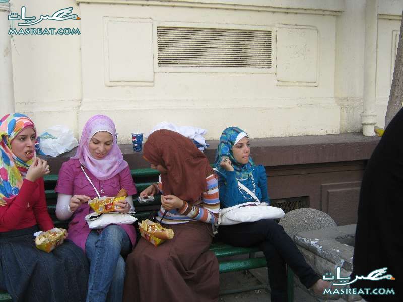 في كلية اعلام القاهرة : المفردات الاجنبية في الصحف المصرية خطر