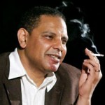 علاء الاسواني : اربعة افلام لتسلية الرئيس