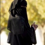 تطبيق حد الحرابة على المسئولين المعارضين للنقاب